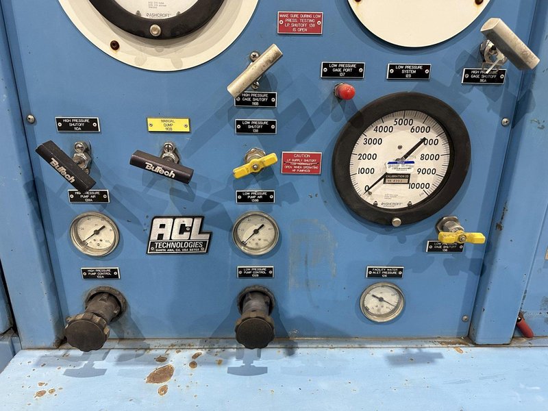 40,000 PSI ACL TECHNOLOGIES (AEROSPACE) MODEL #9882-0034 PRESSURE &amp; FLOW TEST BENCH MACHINE: STOCK #19827
