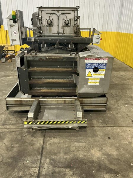 30" X 30" HARMONY ENTERPRISES MODEL #PERFSSHB24 STAINLESS STEEL EXTRACT PLUS HORIZONTAL BALER &amp; PERFERATOR, FOR ALUMINUM CAN &amp; BOTTLES LIQUID EXTRACTION: YOBRO #25023