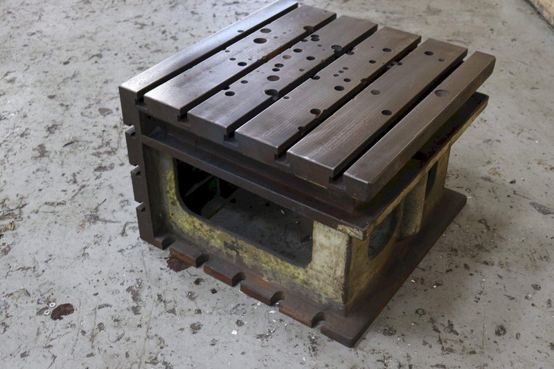 28&#039; X 28&#039; X 20&#039; CARLTON BOX DRILL TABLE: STOCK #66499