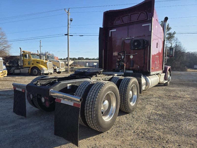 2022 Peterbilt 567 804177