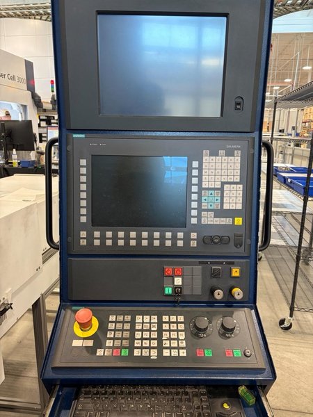 Trumpf TruLaser Cell 3010 Fiber Laser, 2011 – 3.5′ x 2′ Table, Chiller