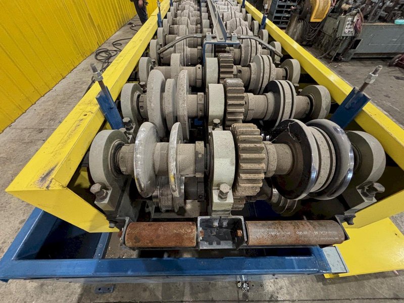 LOCKFORMER MODEL #CL-820 TRIPLEX ROLLFORMER: STOCK #20508