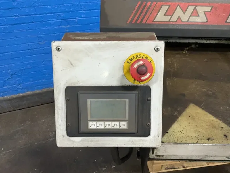 LNS 24” X 40 BAR FEEDER  -  8104