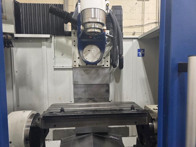 Centroid A560 5 Axis Cylinder Head Porting Machine, 2014 – TSC, Auger, Probe