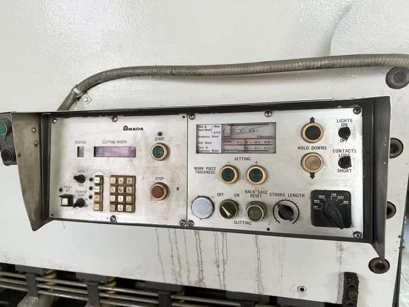 AMADA H-3013 - Power Squaring  Shears (in)