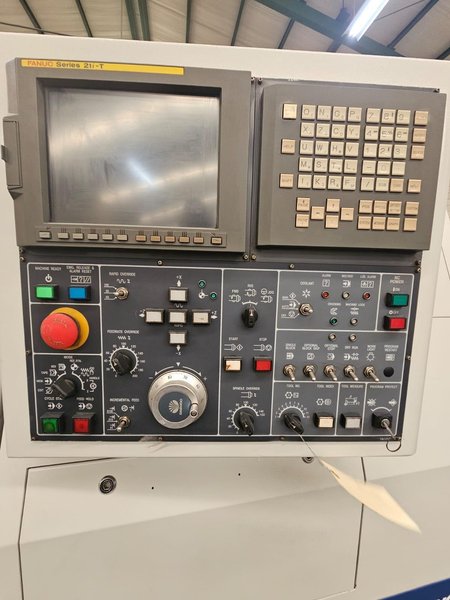 2001 Doosan Puma 230B CNC Lathe For Sale