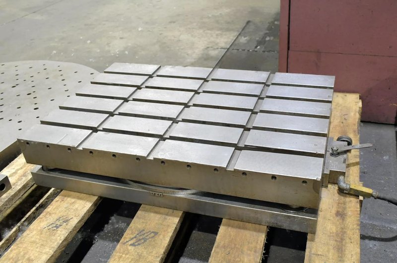 24" X 36" DEVLIEG AIR LIFT ROTARY TABLE. STOCK # 0756126