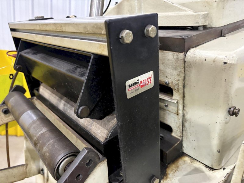 12&quot; X .125&quot; CWP MODEL #SE12B MOTORIZED COIL STRAIGTHENER. STOCK # 1007324