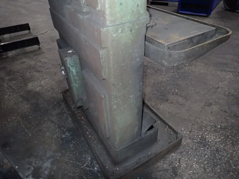 4 SPINDLE DRILL PRESS