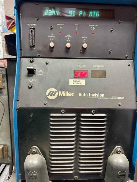 Yaskawa Motoman ERCR-UP6-RB00 Robot Arcworld 6200 Weld Cell, 1999