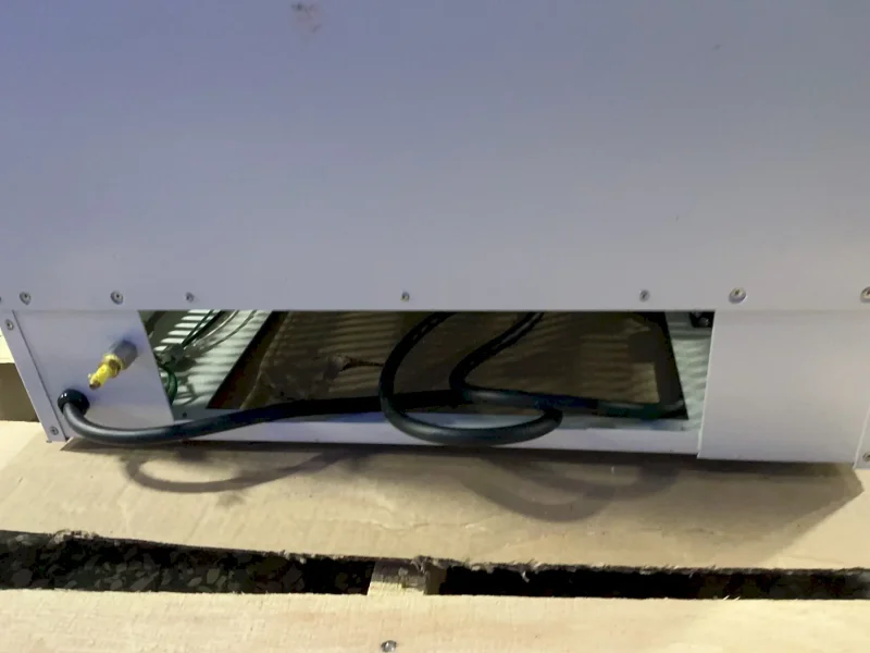 YAMATO SCIENTIFIC CO., LTD. INERT OVEN  -  DN-410I