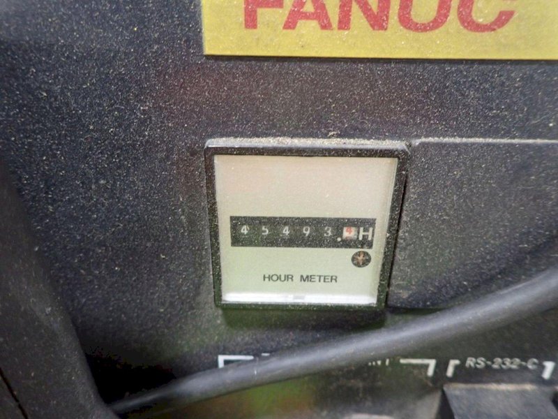 FANUC M-400 ROBOT W/ R-J CONTROL: YOBRO #24269