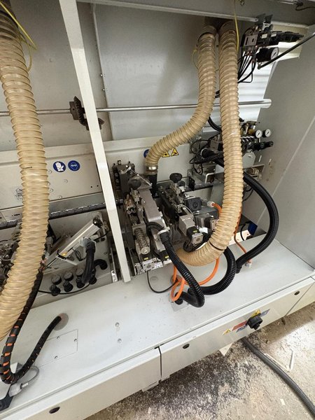 Biesse Akron 1330 A Single-Sided Edgebander, 2024 – Pre-Mill, Corner Rounding, Scraping, Buffing, Touchscreen Control