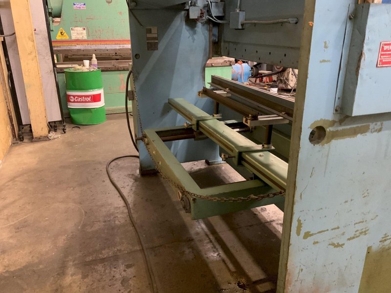100 TON X 10' NIAGARA HBM-100-8-10 HYDRAULIC PRESS BRAKE: STOCK #80813