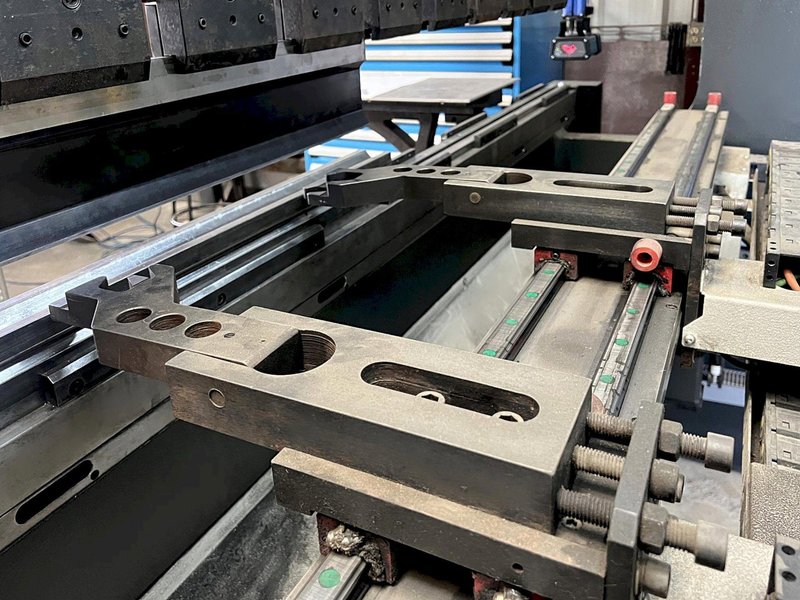 Accurl Euro Pro B32250 Press Brake