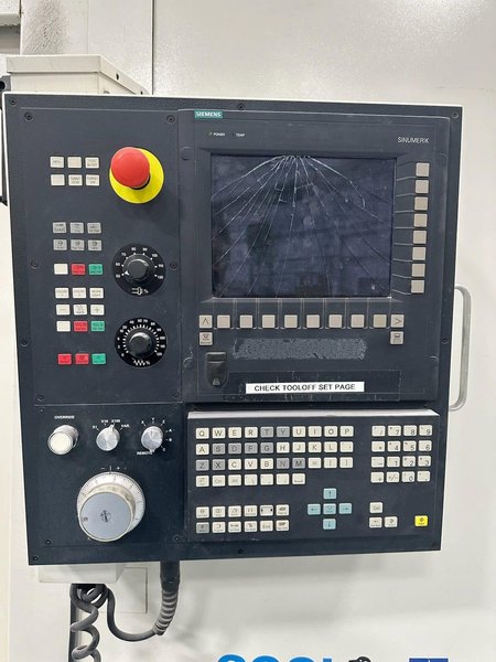 Fadal VMC 6535 VHT Machining Center, 2004 – 10K Spindle, 32 ATC, Chip Conveyor, Siemens