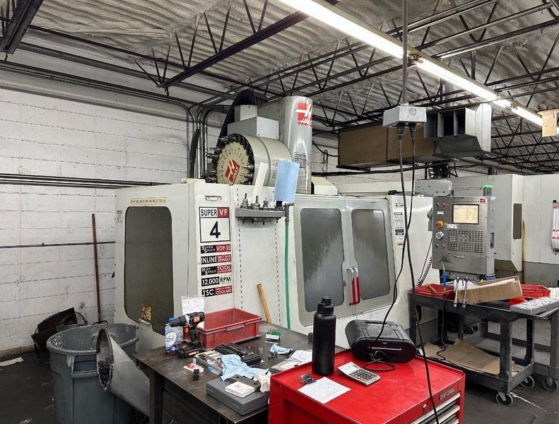 Haas VF4SS VMC, 2005 – Wired for 4th-Axis
