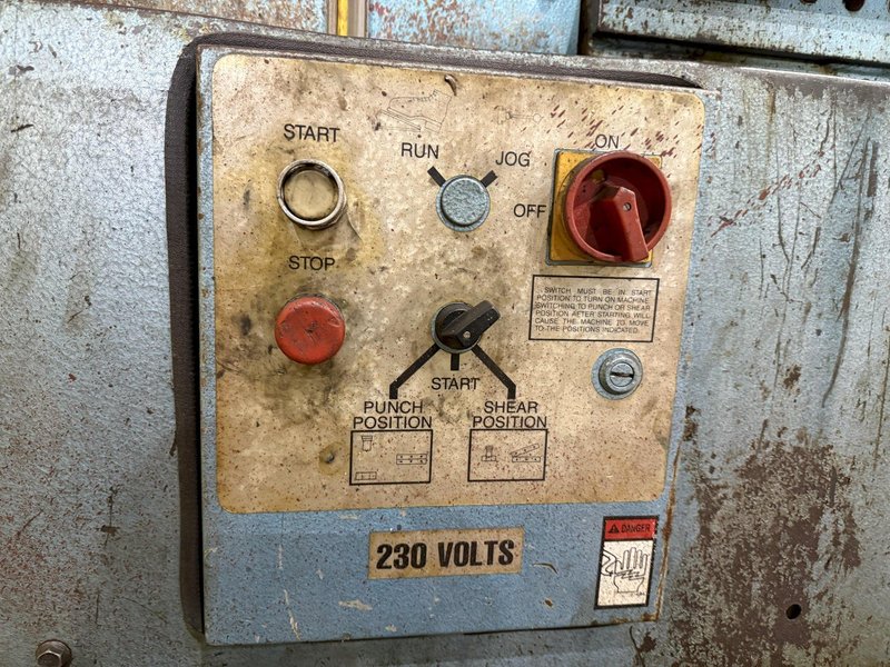 65 TON SCOTCHMAN MODEL 6509 IRONWORKER: YOBRO #23962