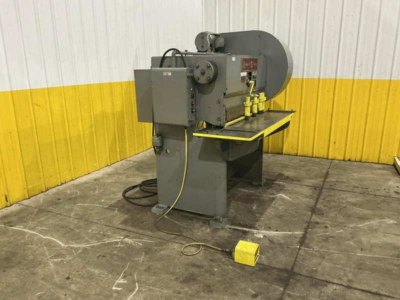 40"  x 12 GA LODGE &amp; SHIPLEY MODEL #2CT40 MECHANICAL POWER SHEAR: YOBRO #25139