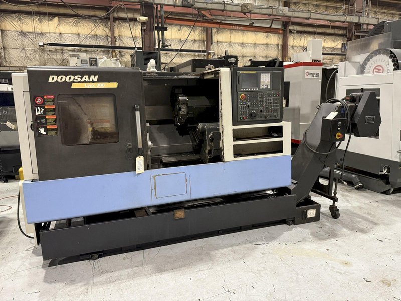 2011 Used Doosan Lynx 300 CNC Lathe For Sale