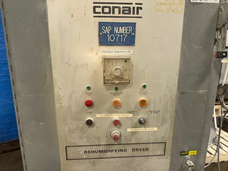 CONAIR DEHUMIDIFYING DRYER  -  D400H611