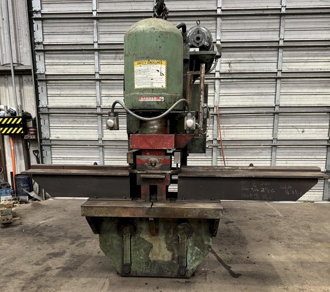 200 TON PACIFIC MODEL #200PF PRESSFORMER HYDRAULIC PRESS: STOCK #19202