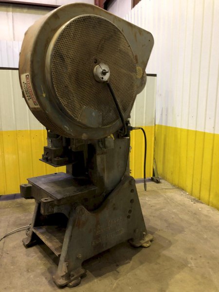 60 TON L &amp; J MODEL #60 OBI FLYWHEL PRESS, 4&quot; STROKE: STOCK #15363