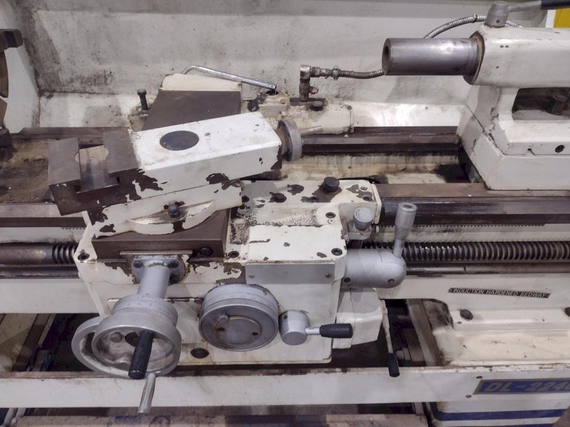 22" X 40" BIRMINGHAM MODEL #DL2240 ENGINE LATHE 2005 : YOBRO #25341