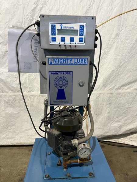 MIGHTY LUBE SYSTEMATIC LUBRICATOR. STOCK # 0149624