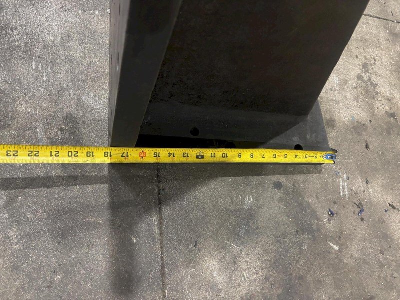 (2) 18&quot; X 18&quot; X 36&quot; X ANGLE PLATES:YOBRO #24037
