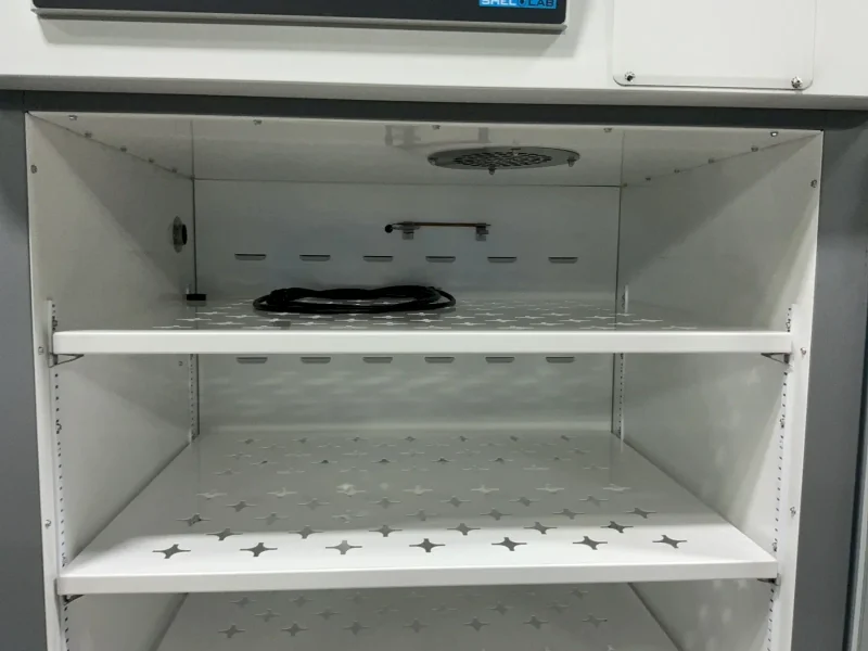 SHELLAB 25” X 33” X 63” OVEN  -  SMI31