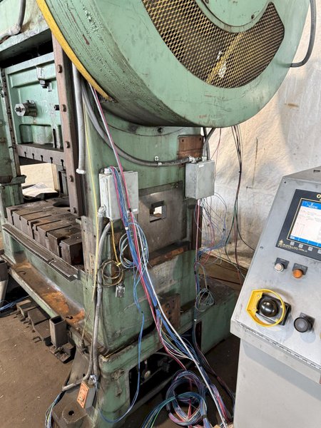 100 TON MINSTER P2-100-48 PIECE MAKER STRAIGHT SIDE HIGH SPEED PRESS. STOCK # 1004725