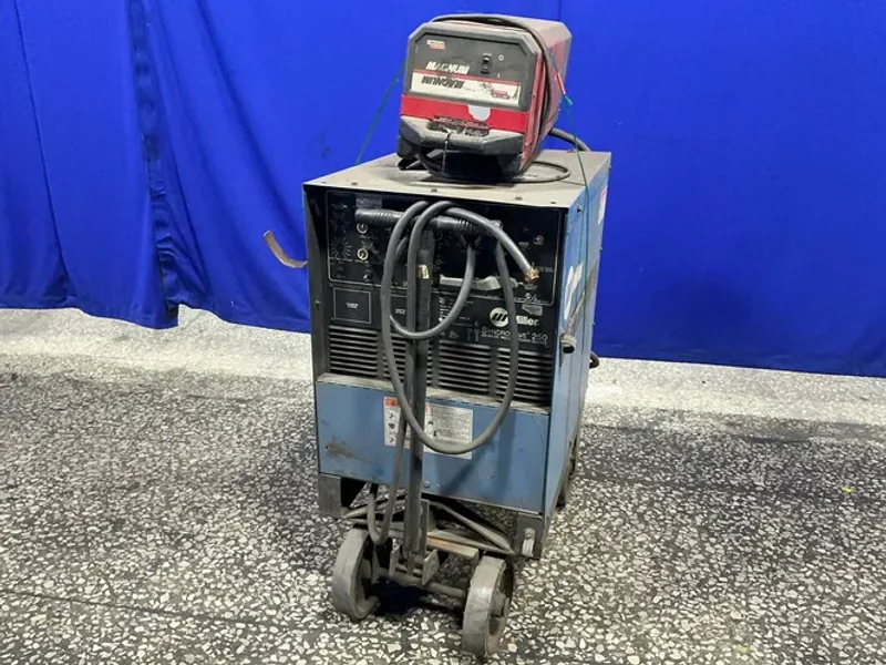 Miller  Welder W/ Cooler - Syncrowave 250