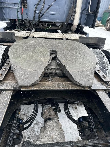 2021 Volvo VNL64T860 Stock #229000