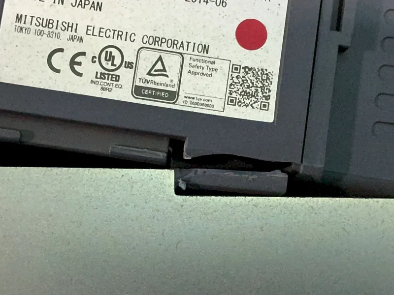 MITSUBISHI ELECTRIC SERVO INVERTER DRIVE  -  FR-A840-00470-1-N6