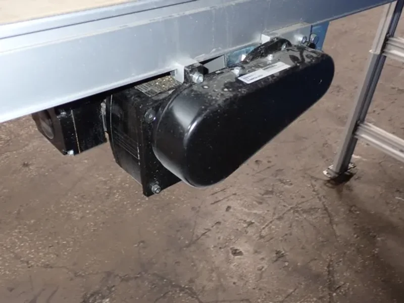 DORNER 16" X 192" POWER BELT CONVEYOR  -  2LMDM16-1616200A404002