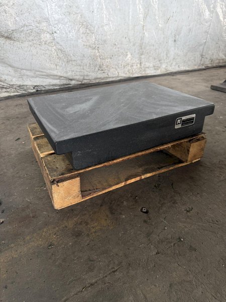 18" X 24" MITCHELLS GRANITE INSPECTION TABLE. STOCK # 0902124