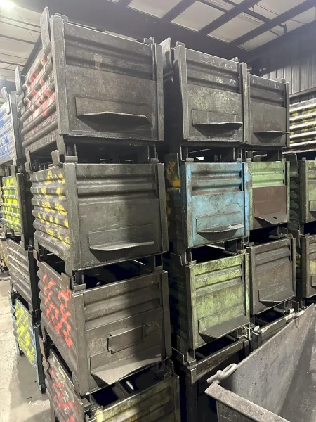 (120) 36” x 18” x 18” STEEL STACKABLE PARTS BIN CONTAINER WITH DUMP DOOR: YOBRO #25062