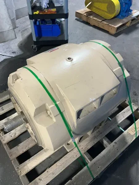 RELIANCE ELECTRIC 100 MOTOR   -  P44G0357E