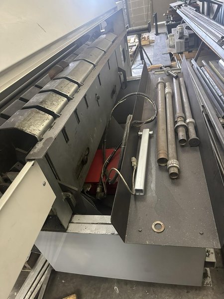 Haas SL-20 CNC Lathe, 2001 – Live Tooling, Haas Servo Bar 300 Bar Feeder