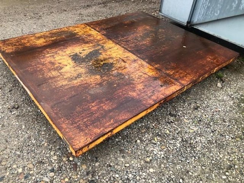 4,000 LBS 72" X 96" ECONO LIFT TABLE STOCK #2828