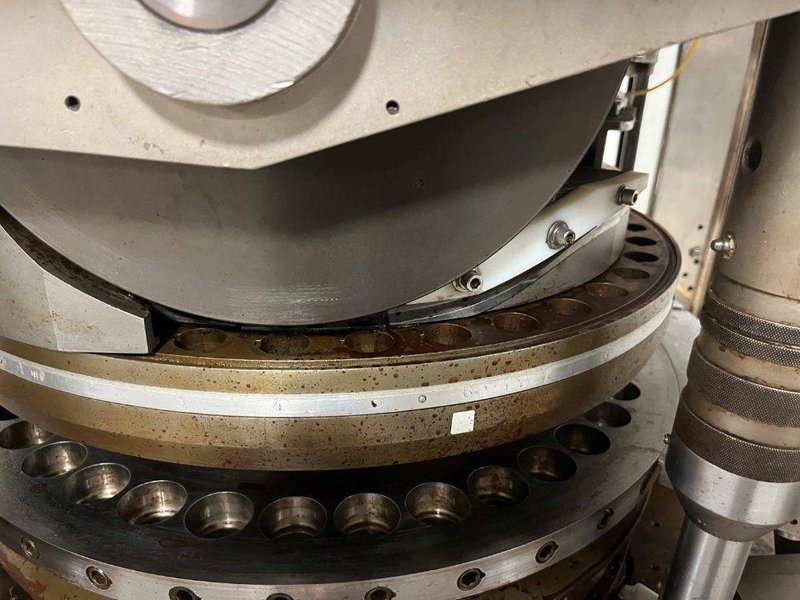 MANESTY 39 STATION TABLET PRESS  -  MKIIA