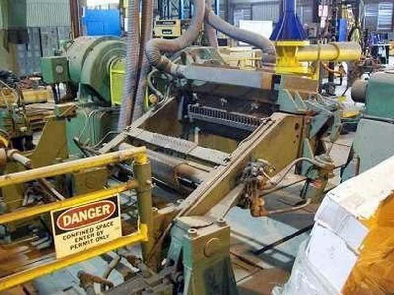 Tension Stand, Ruesch, 26&quot; Wide