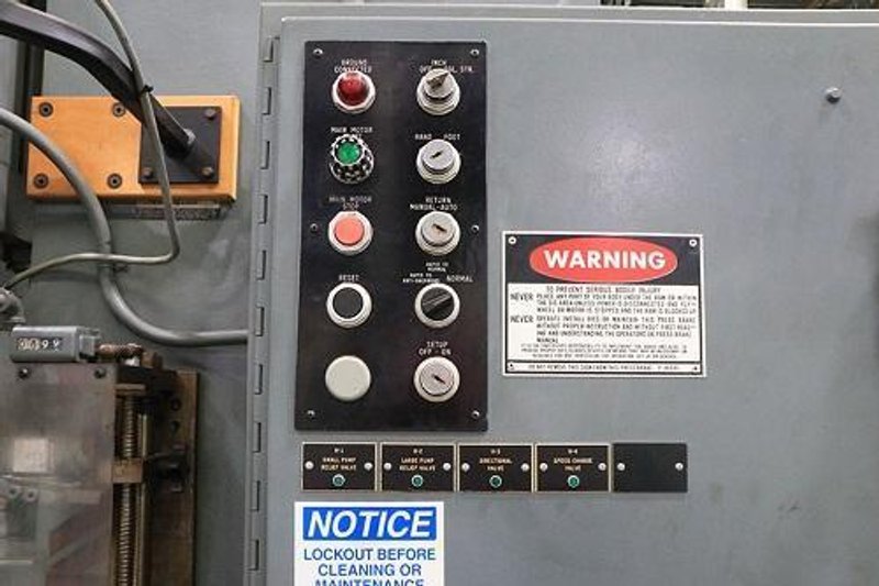 55 TON x 10' NIAGARA HYD. PRESS BRAKE MODEL HD-55-6-8