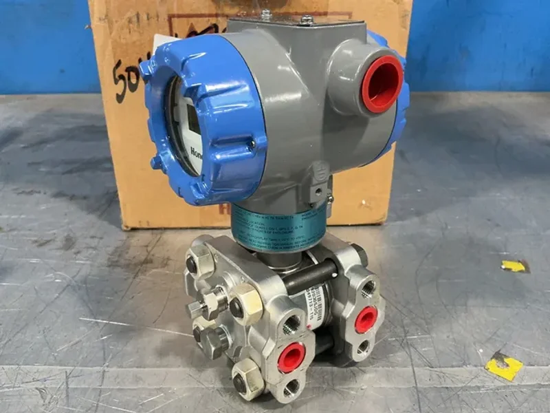 Honeywell 50 Psi Differential Pressure Transmitter - Std810-e1hn6as-1-a-chc-11s-a-20a6-00-0000