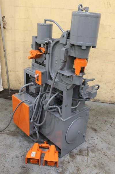70 TON WA WHITNEY WEBB FLANGE FRAME HYDRAULIC PUNCH: STOCK #65895