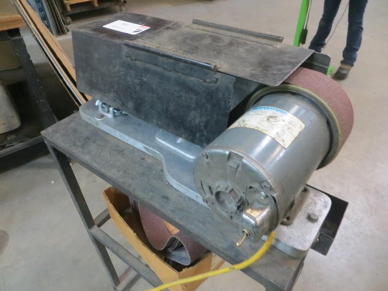2.5&quot; Belt Sander - Auction Item