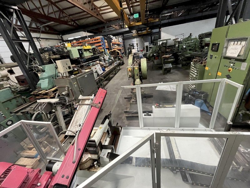 Behringer SLB240AG automatic CNC