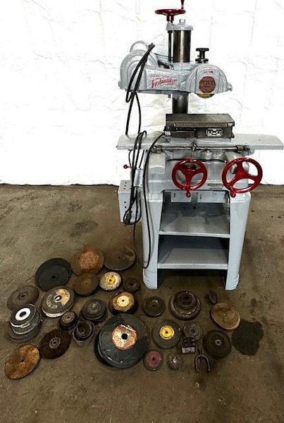 DELTA MILWAUKEE TOOL M AKER SURFACE GRINDER STOCK #3742