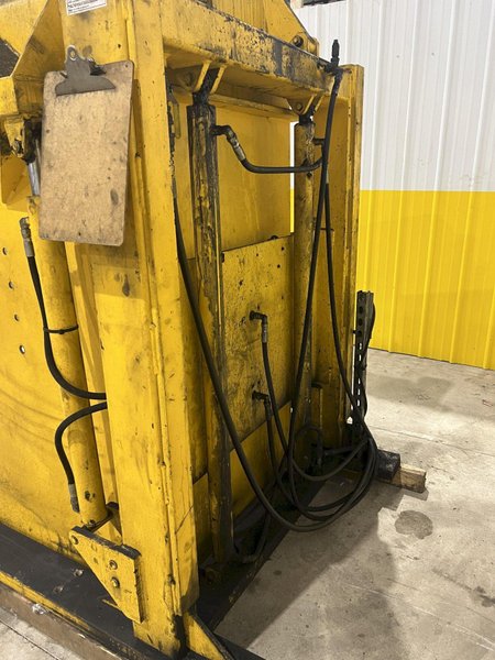 2000 LBS AIR TECHNICAL INDUSTRIES MODEL #CDT23836E HYDRAULIC PARTS DUMP HOPPER: STOCK #20804